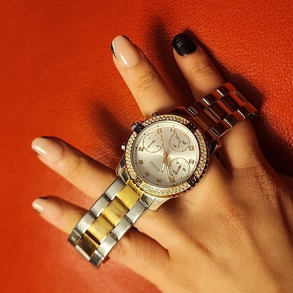 Guess watch multifunctional analog like new unisex heavy - Picture 8 of 12